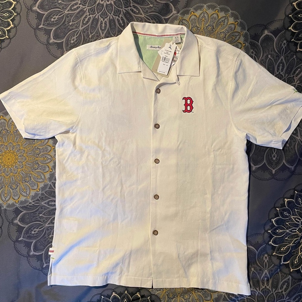 Men's White Short Sleeve Shirt